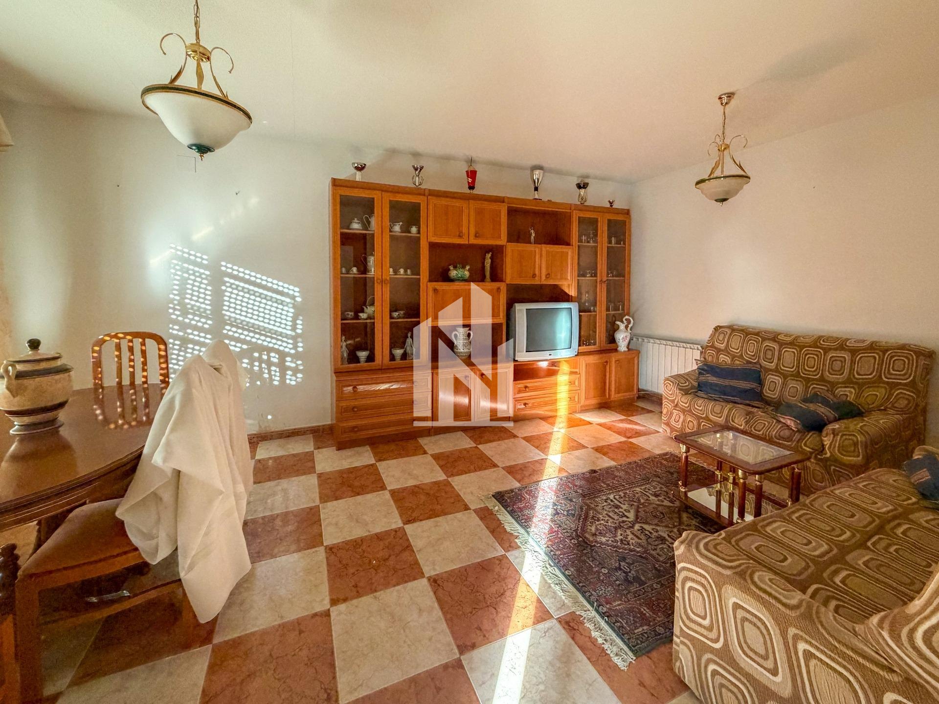 CASA ADOSADO VPO EN VENTA